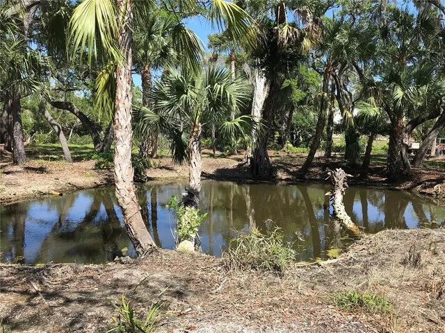 $925,000 | 4407 South Shade Avenue, Sarasota, FL 34237