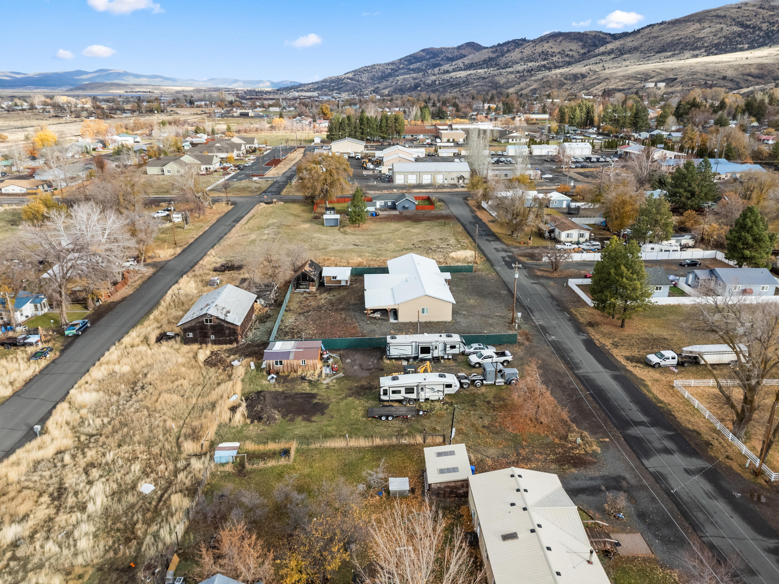 950 South K Street Lakeview, OR 97630 - Photo 44 of 60 46_950 s k st, lakeview, or 97630-dr-06