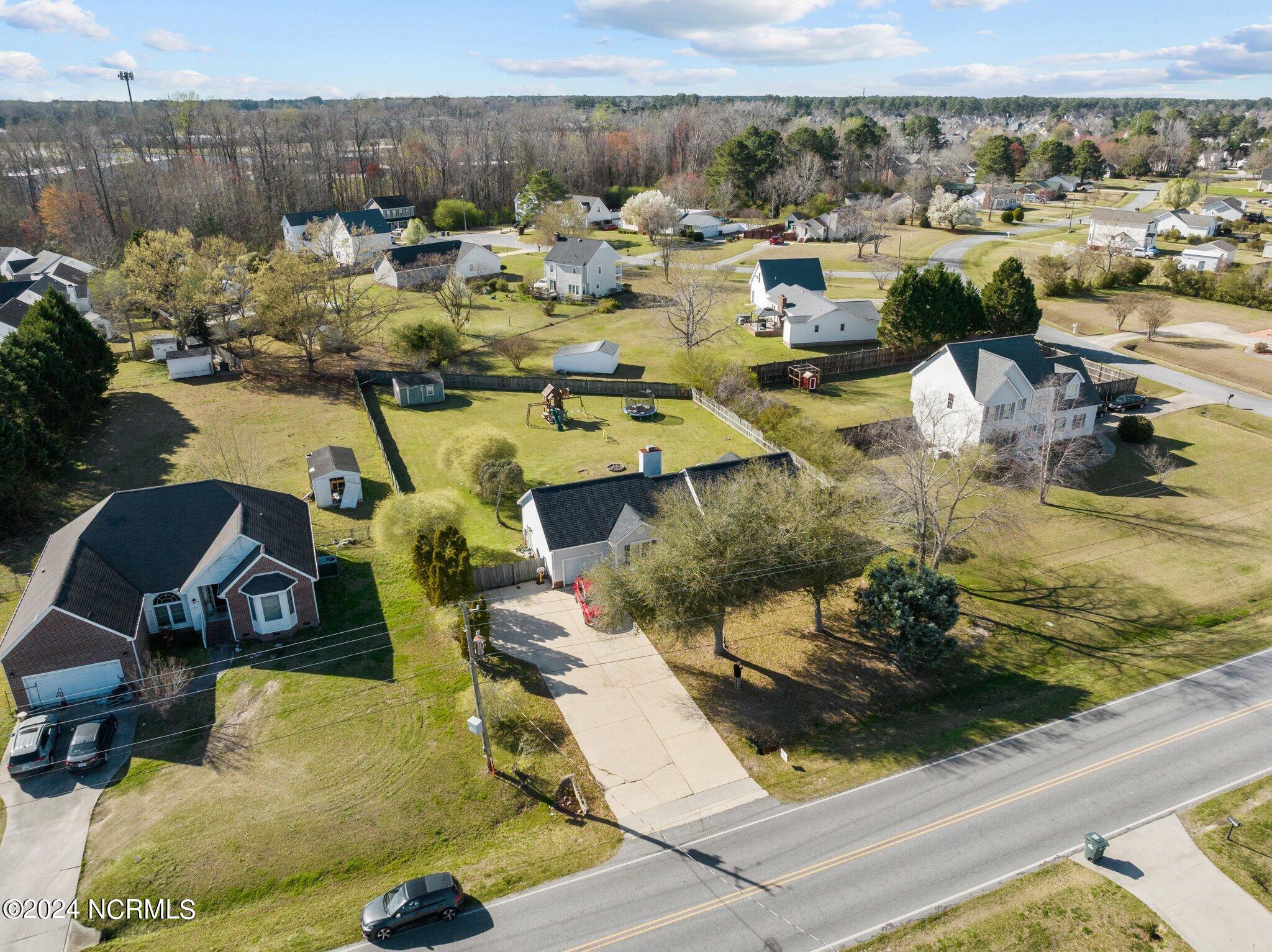 4402 Corey Road Winterville, NC 28590 - Photo 26 of 41 27-web-or-mls-DJI_0427