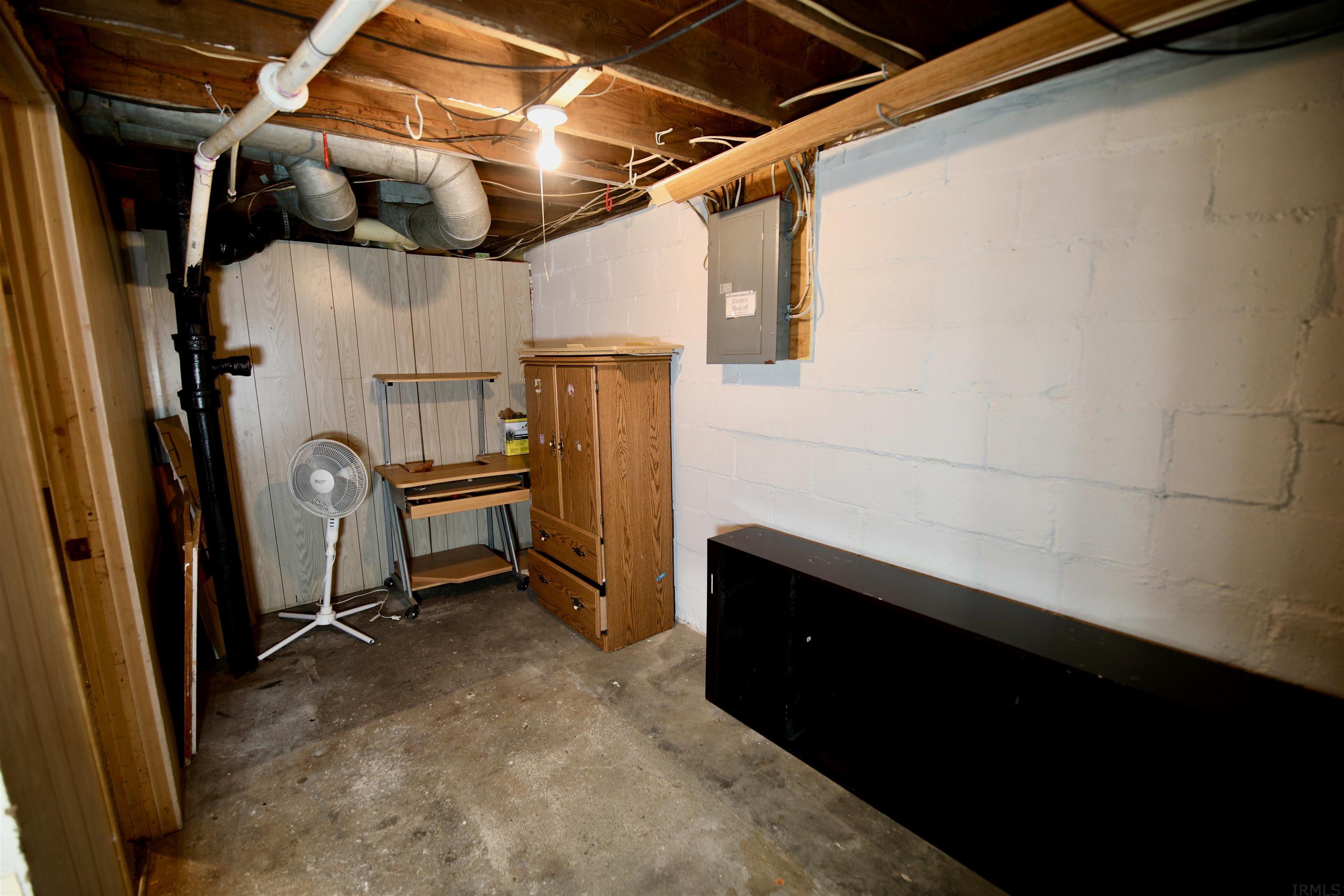 1415 South Main Street Goshen, IN 46526 - Photo 22 of 25
