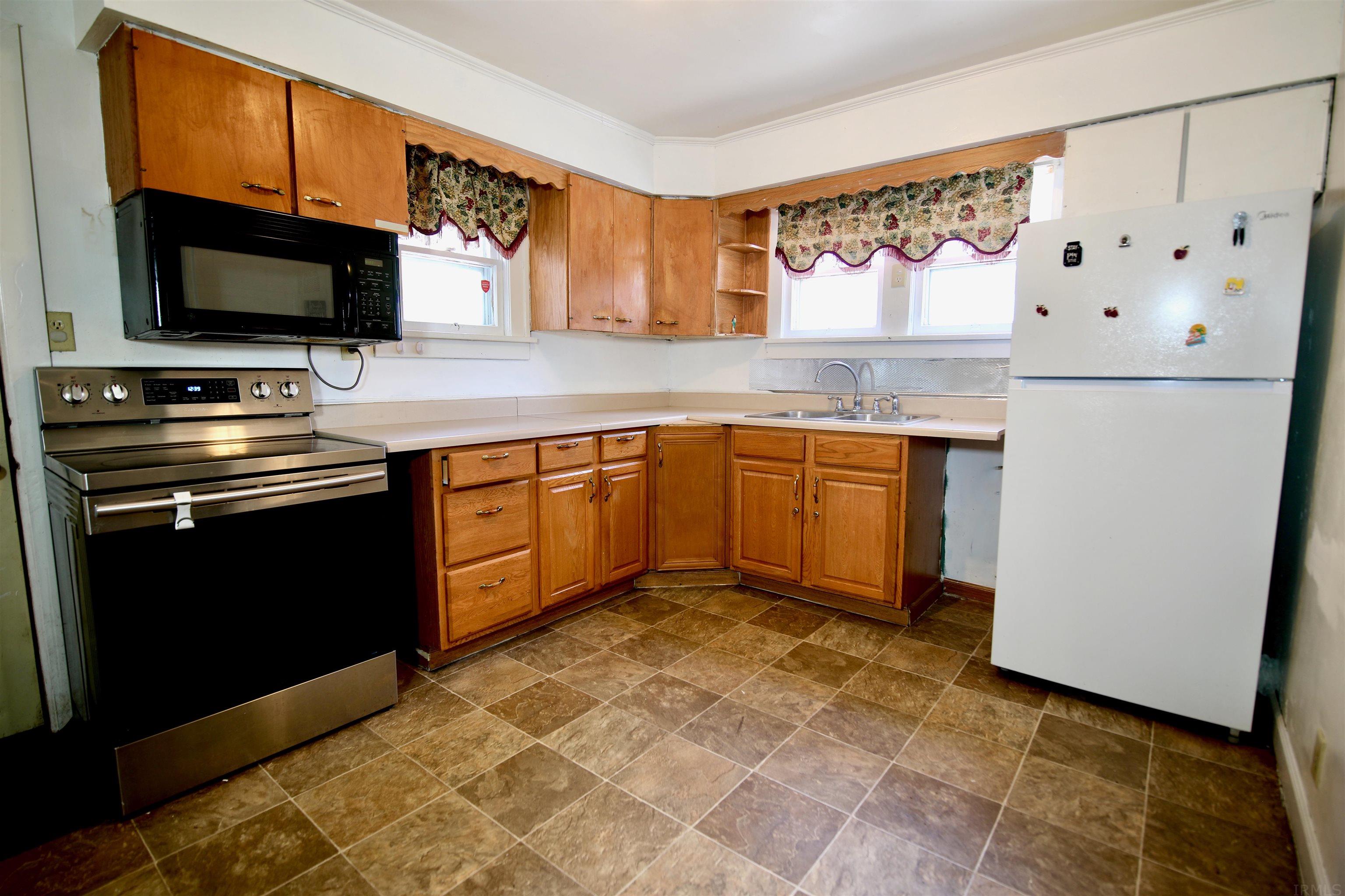 1415 South Main Street Goshen, IN 46526 - Photo 7 of 25