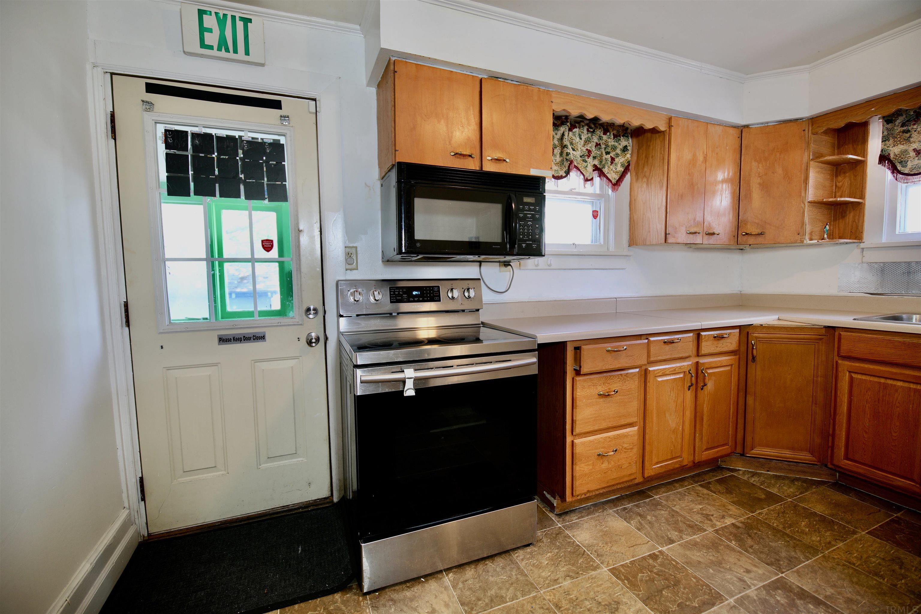 1415 South Main Street Goshen, IN 46526 - Photo 9 of 25