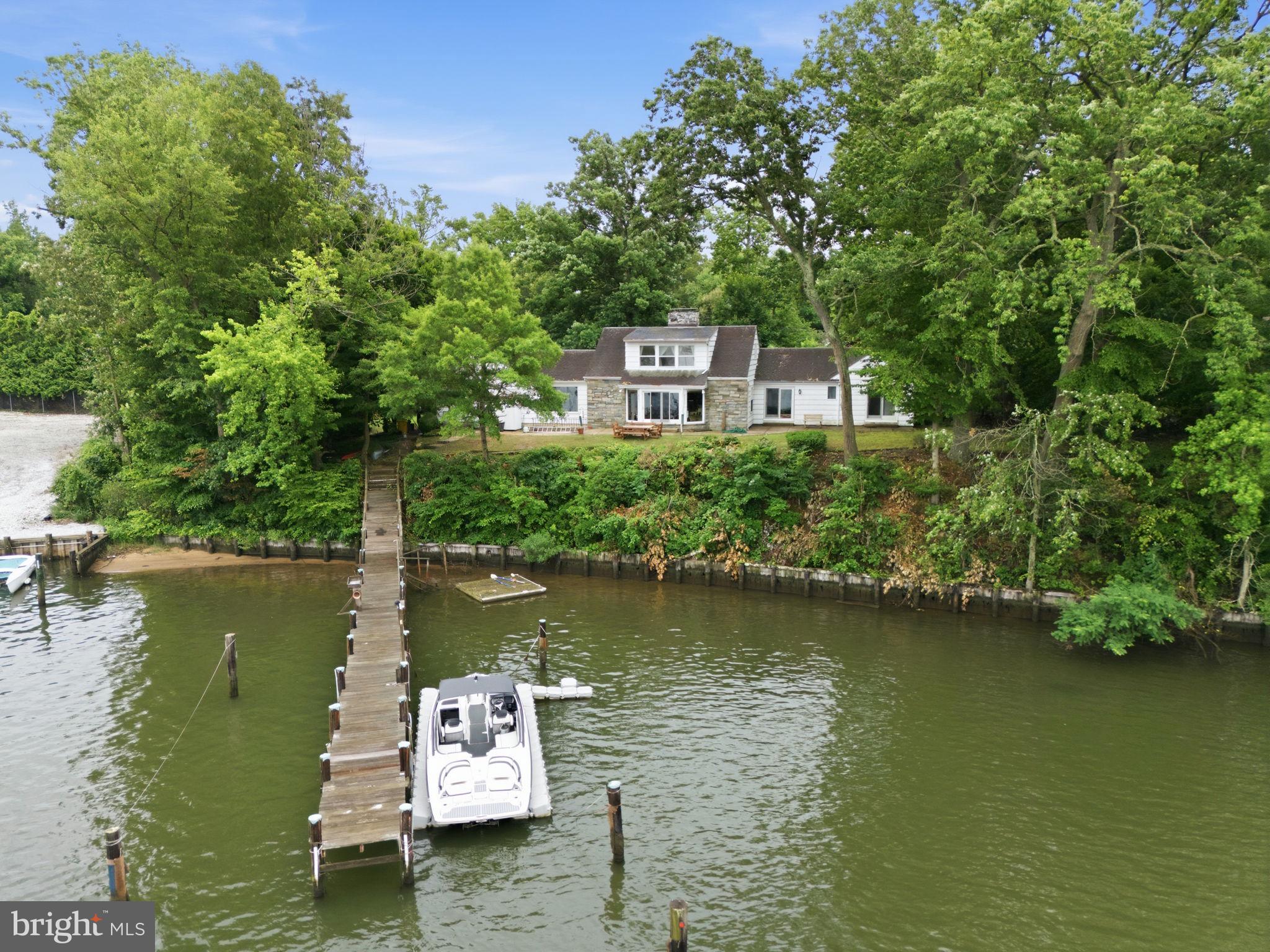 1668 Homewood Landing Road Annapolis, MD 21409 - Photo 5 of 38 Your own private waterfront oasis!