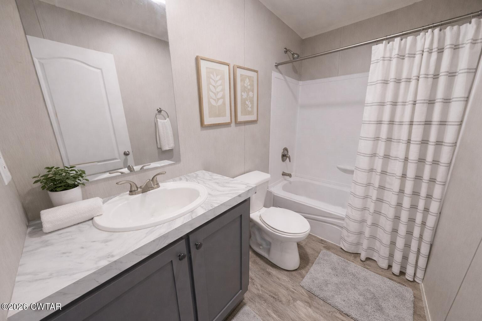 2670 Republican Grove Road Atwood, TN 38220 - Photo 24 of 36 Hall bath