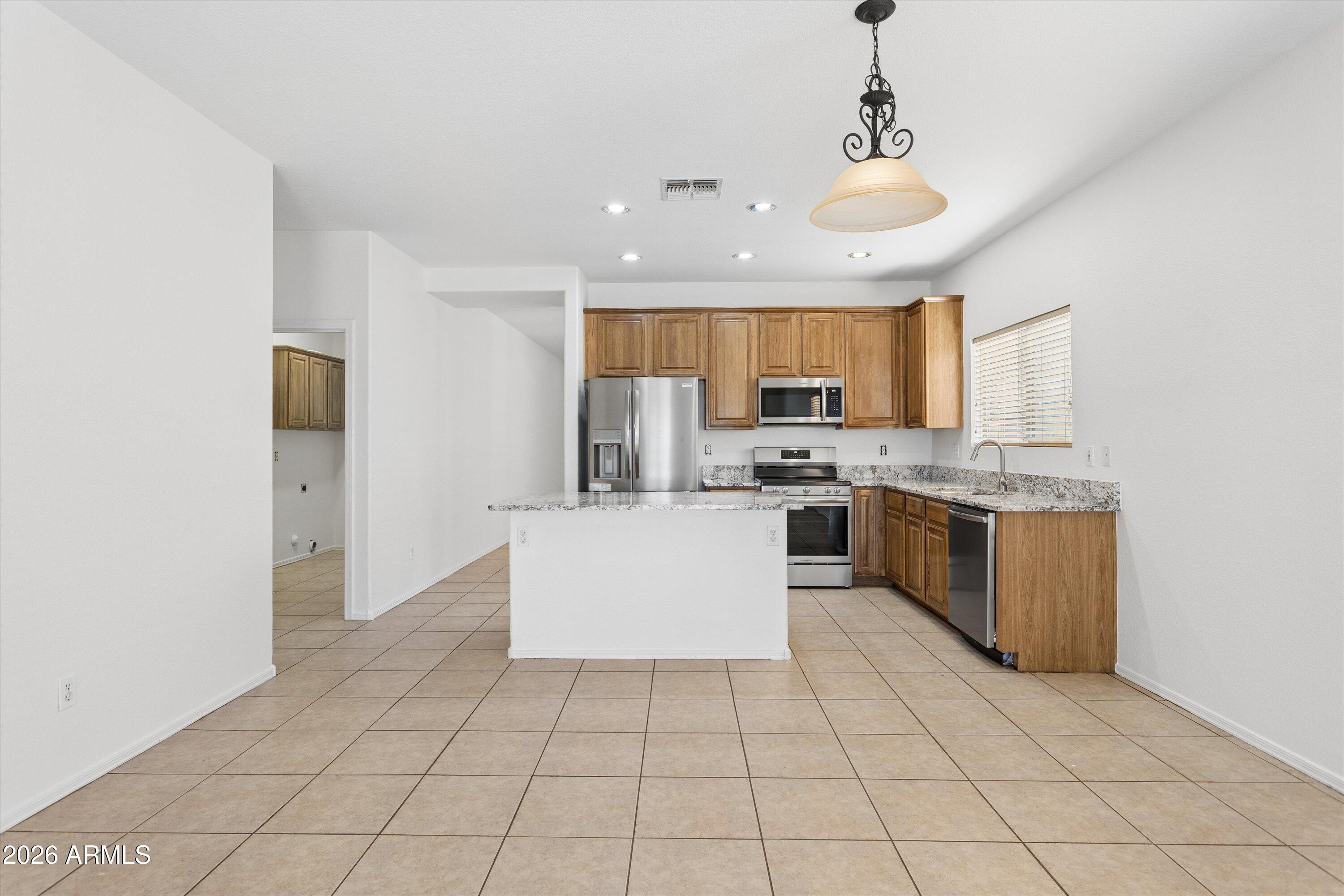 1114 East Pedro Road Phoenix, AZ 85042 - Photo 17 of 33