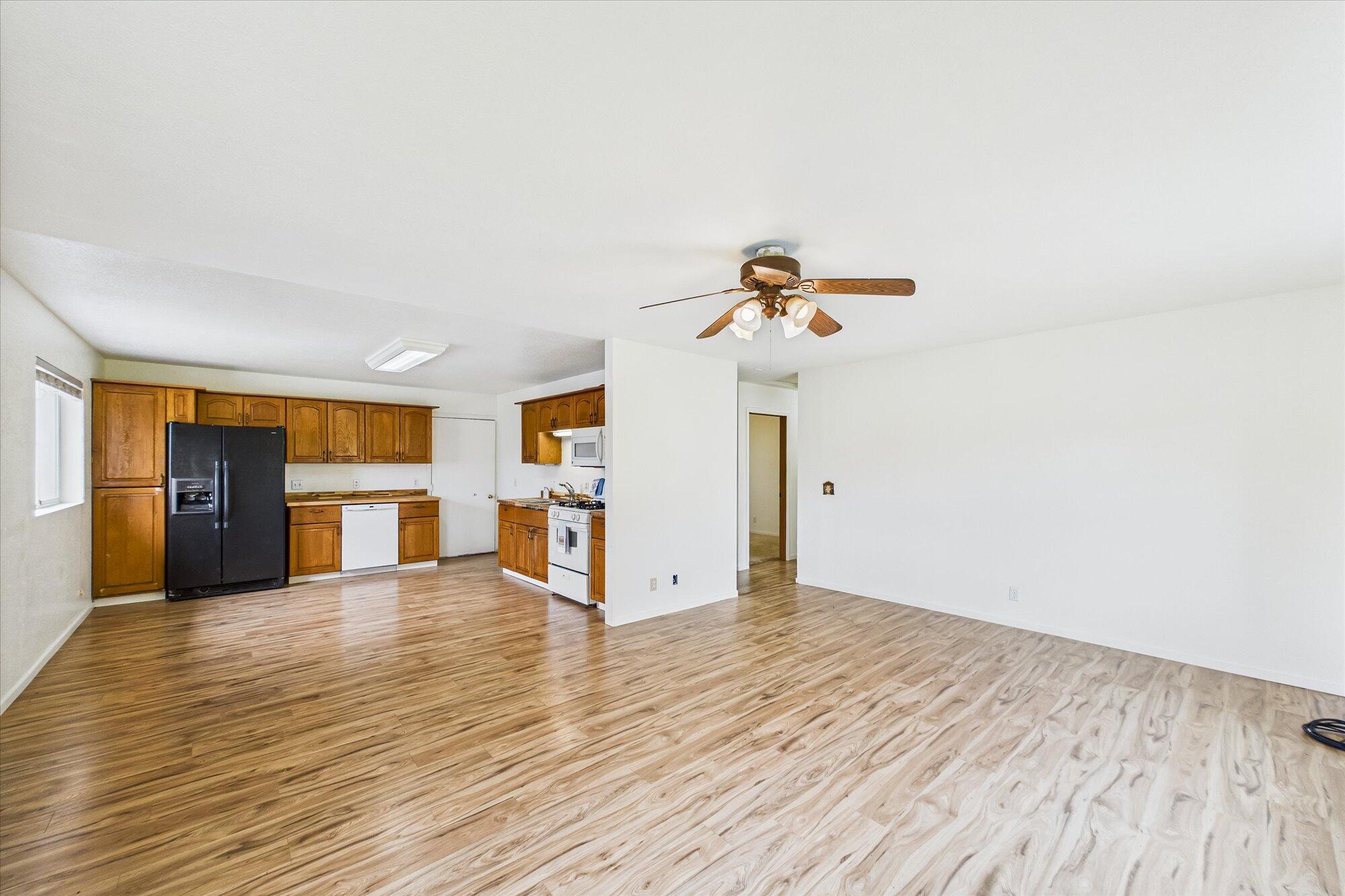 291 Cherry Lane Rio Dell, CA 95562 - Photo 17 of 56 14-291 Cherry-112