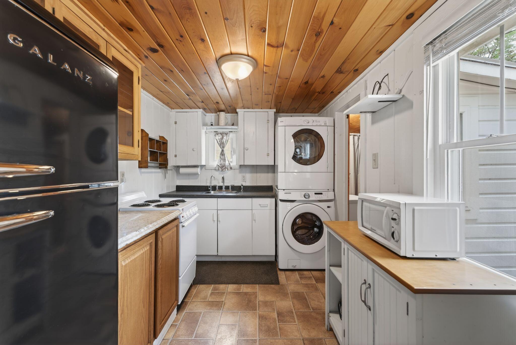 1 Gilleys Lane, Unit 5 Raymond, ME 04071 - Photo 12 of 37 34_DSC01742