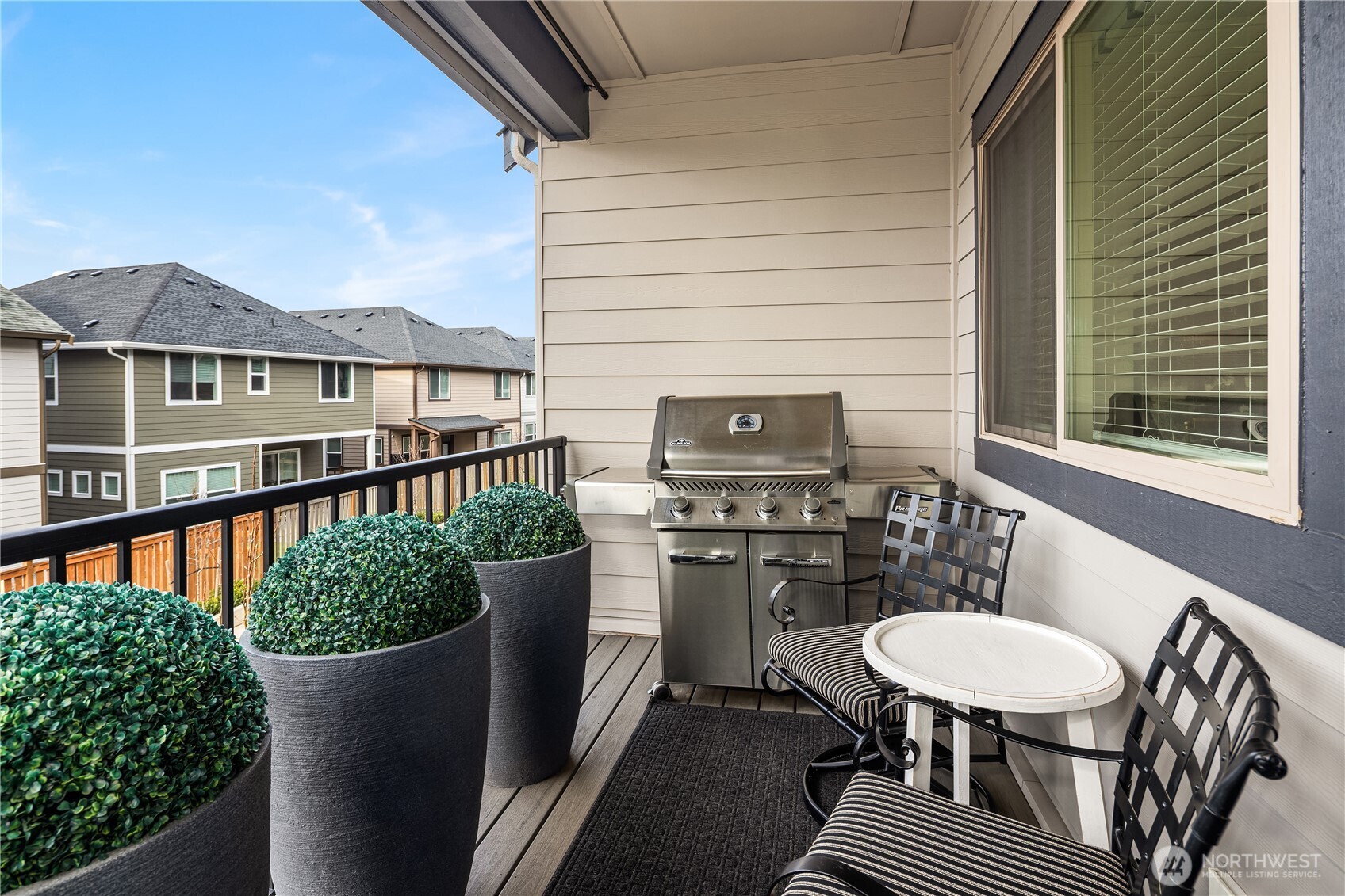 1027 6th Walk Northeast Issaquah, WA 98029 - Photo 8 of 27