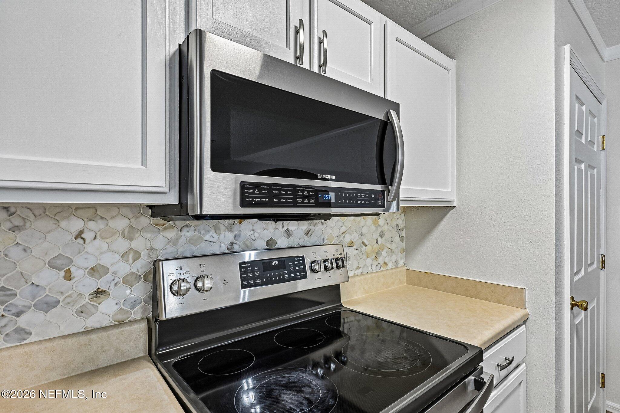 10543 Autumn Trace Road Jacksonville, FL 32257 - Photo 17 of 45 Kitchen
