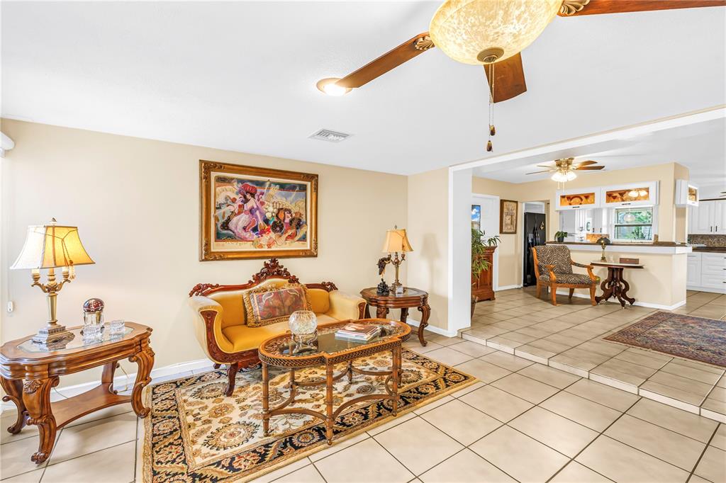 7999 Ridge Road Seminole, FL 33772 - Photo 13 of 43 Gallery Image 13