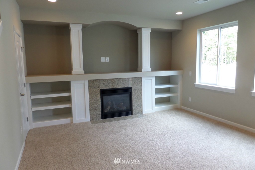 3825 163rd Place Southeast, Unit 7 Bothell, WA 98012 - Photo 2 of 16 Gallery Image 2