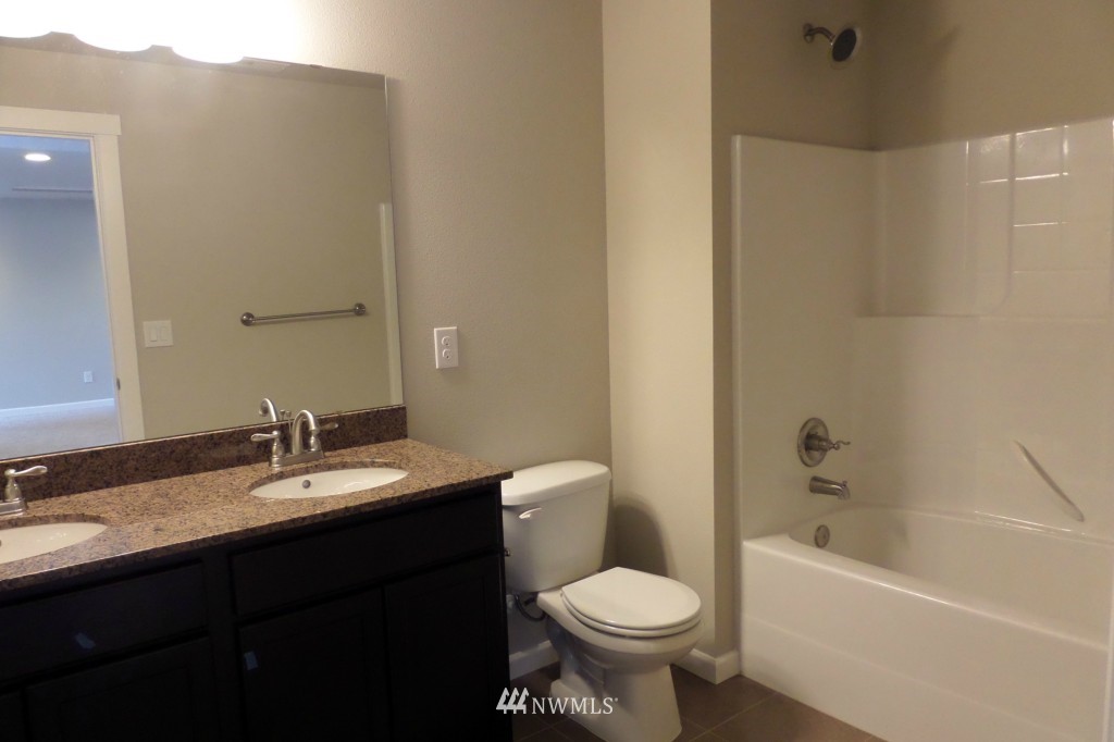3825 163rd Place Southeast, Unit 7 Bothell, WA 98012 - Photo 15 of 16 Gallery Image 15
