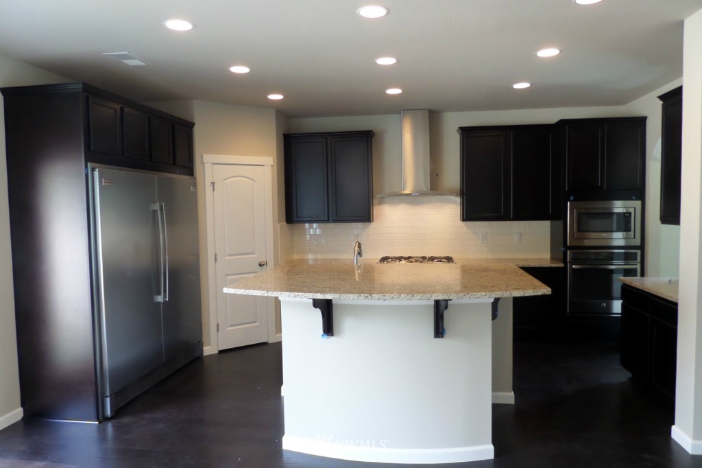 3825 163rd Place Southeast, Unit 7 Bothell, WA 98012 - Photo 3 of 16 Gallery Image 3