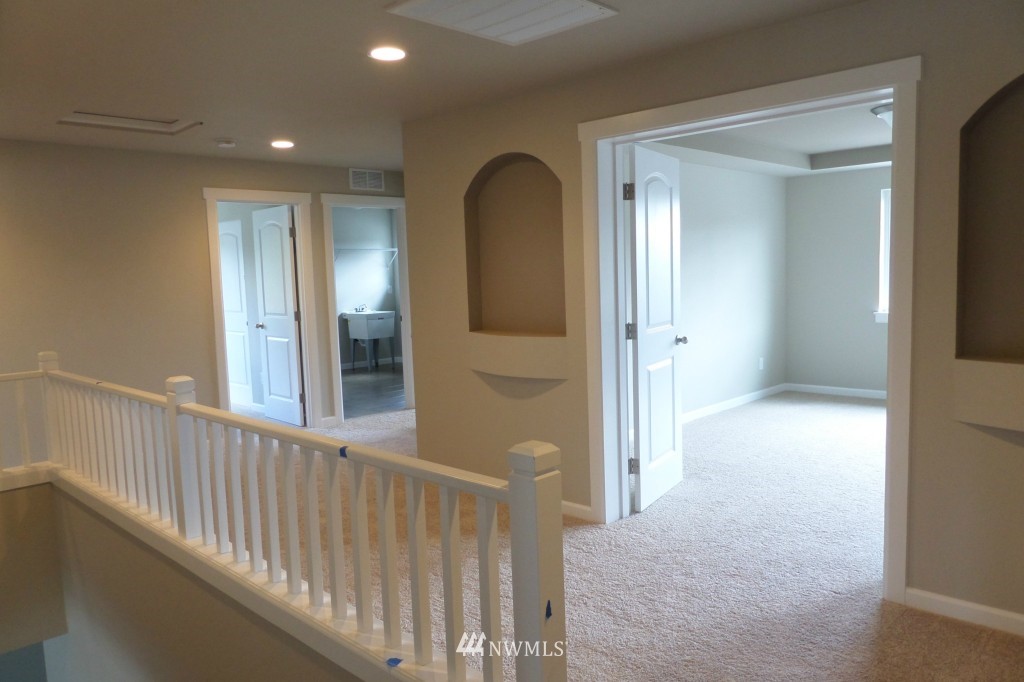 3825 163rd Place Southeast, Unit 7 Bothell, WA 98012 - Photo 8 of 16 Gallery Image 8