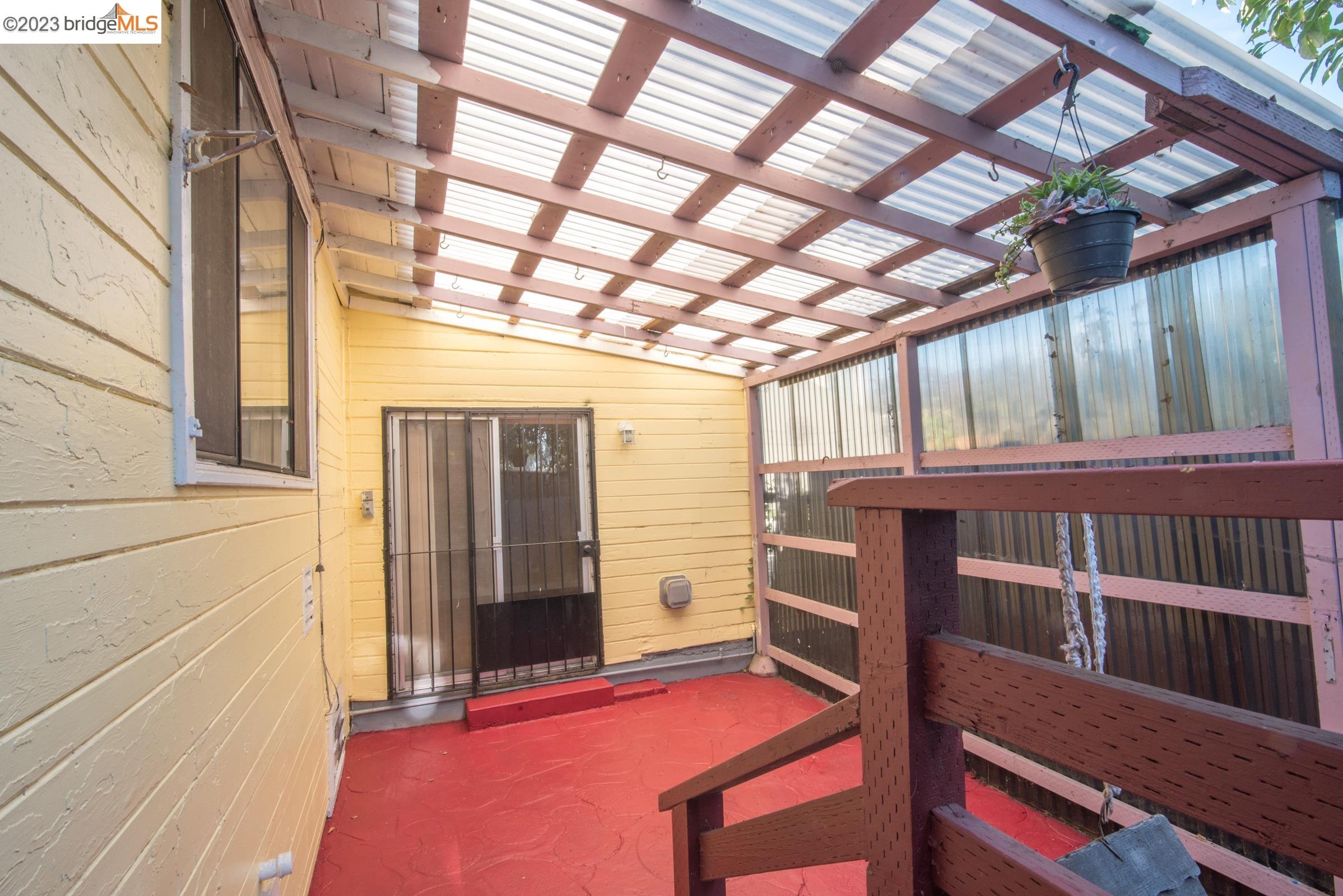 2205 Curtis Street Berkeley, CA 94702 - Photo 35 of 38