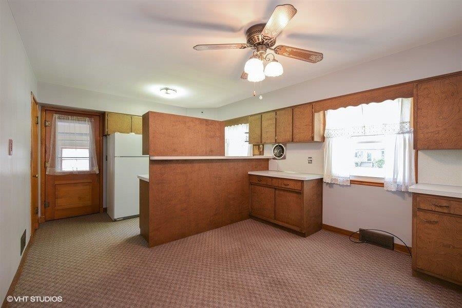 409 North Indiana Street Griffith, IN 46319 - Photo 5 of 10 900x600