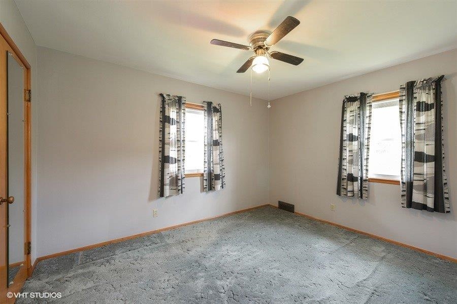 409 North Indiana Street Griffith, IN 46319 - Photo 6 of 10 900x600