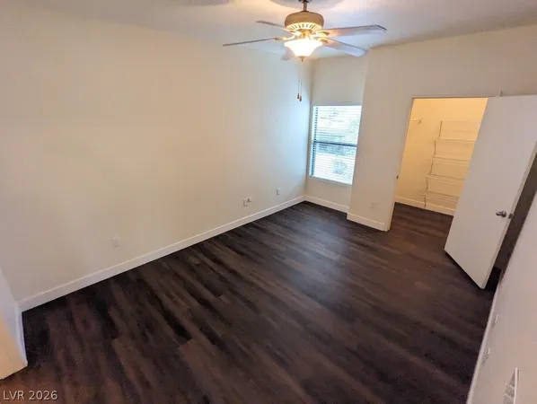$1,375 | 8250 North Grand Canyon Drive, Unit 1044, Las Vegas, NV 89166