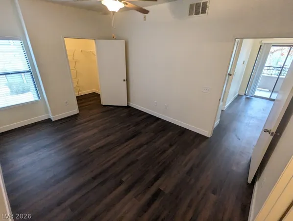 $1,375 | 8250 North Grand Canyon Drive, Unit 1044, Las Vegas, NV 89166