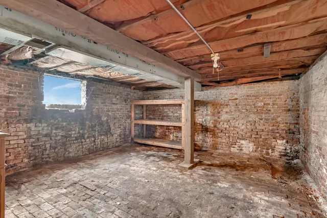 a view of a entryway