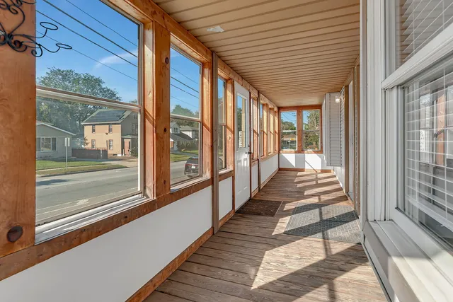 $2,000 | 2638-2640 Vermont Street, Blue Island, IL 60406