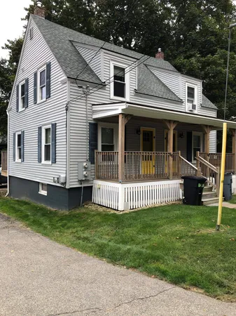 $2,100 | 64-66 Rogers Road, Kittery, ME 03904