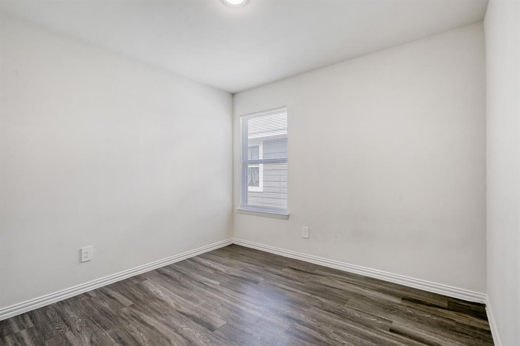 429 Shorty Street Mabank, TX 75147 - Photo 9 of 25