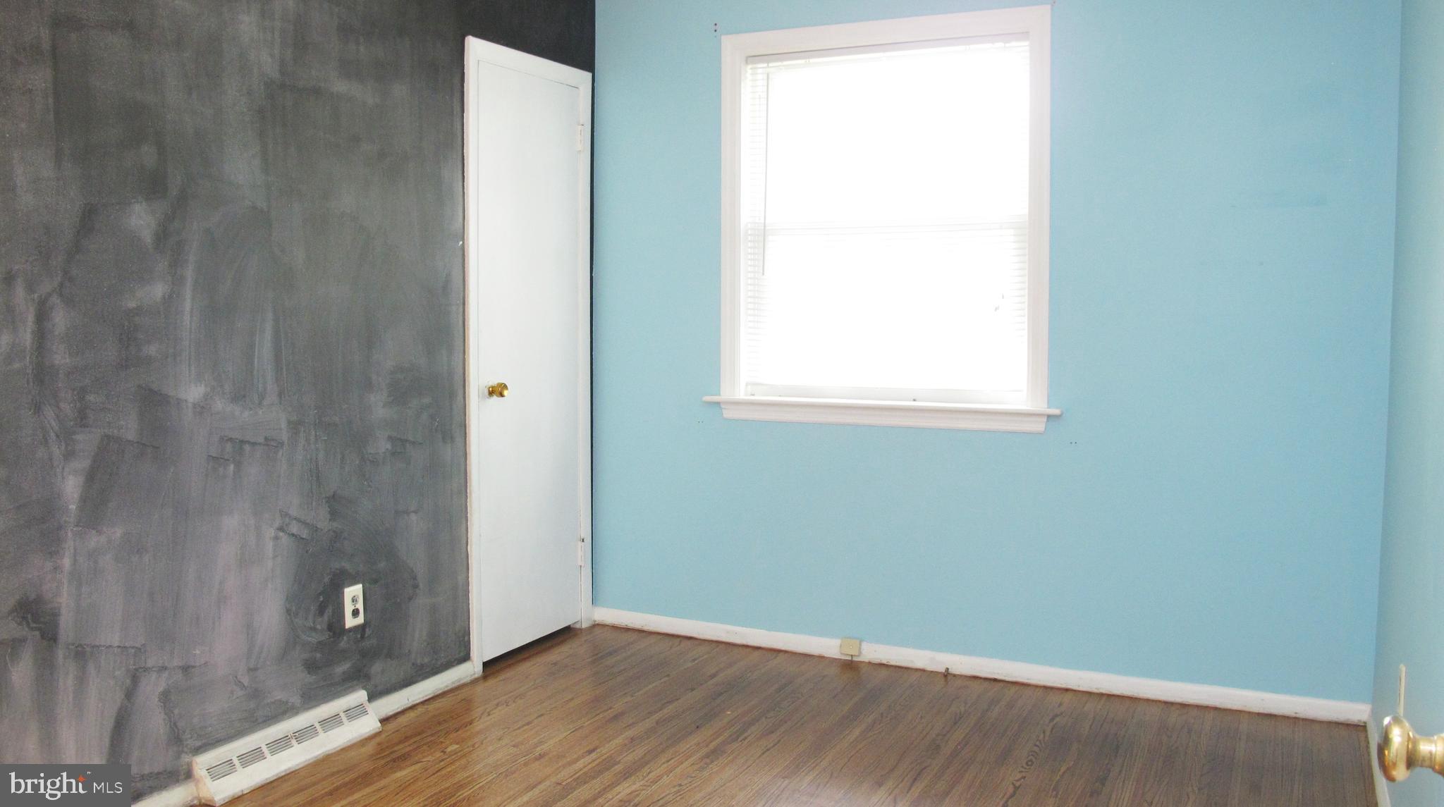 421 Pomona Road Cinnaminson, NJ 08077 - Photo 22 of 27 Bedroom #3