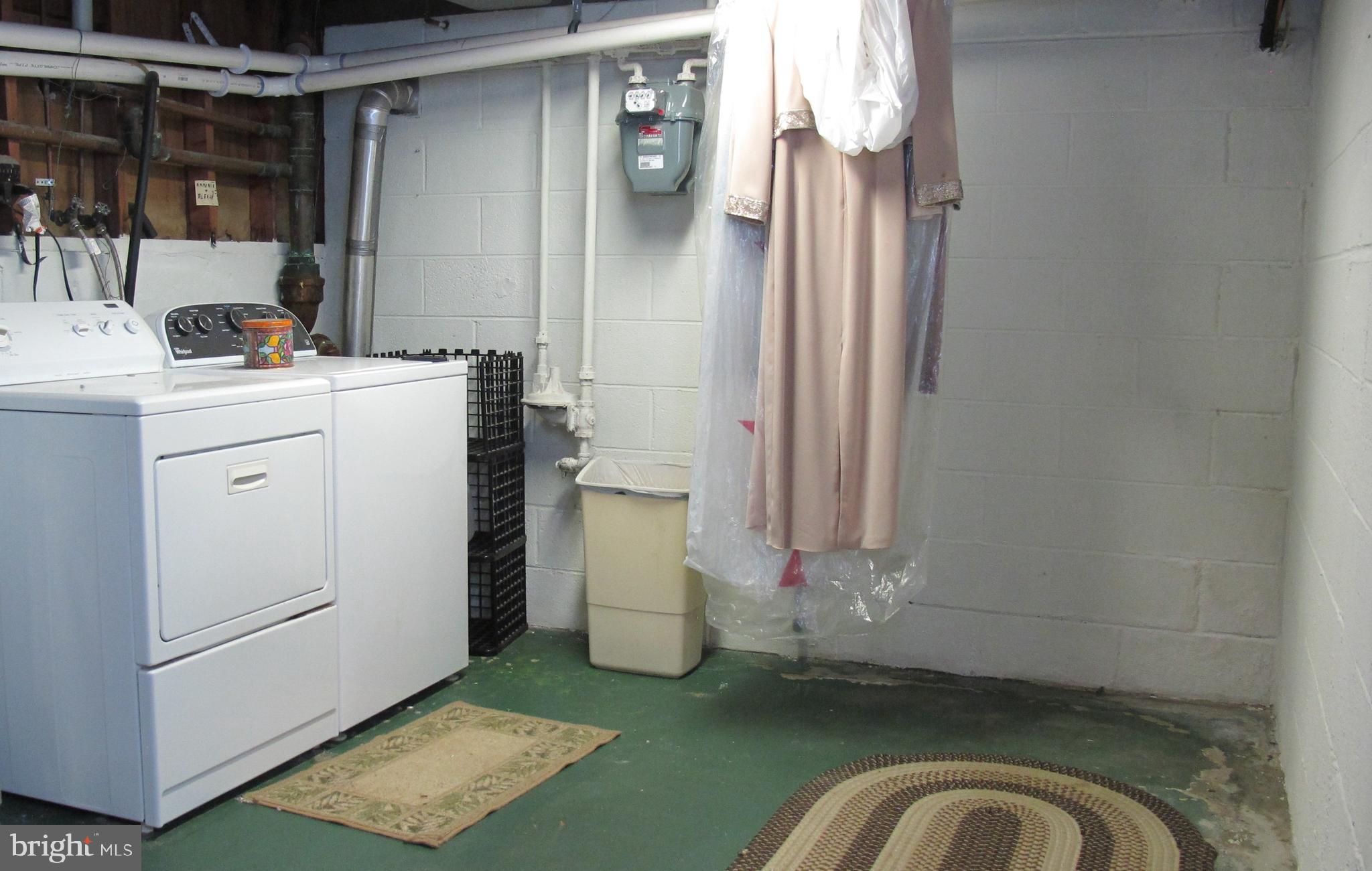 421 Pomona Road Cinnaminson, NJ 08077 - Photo 25 of 27 Basement/Laundry Area