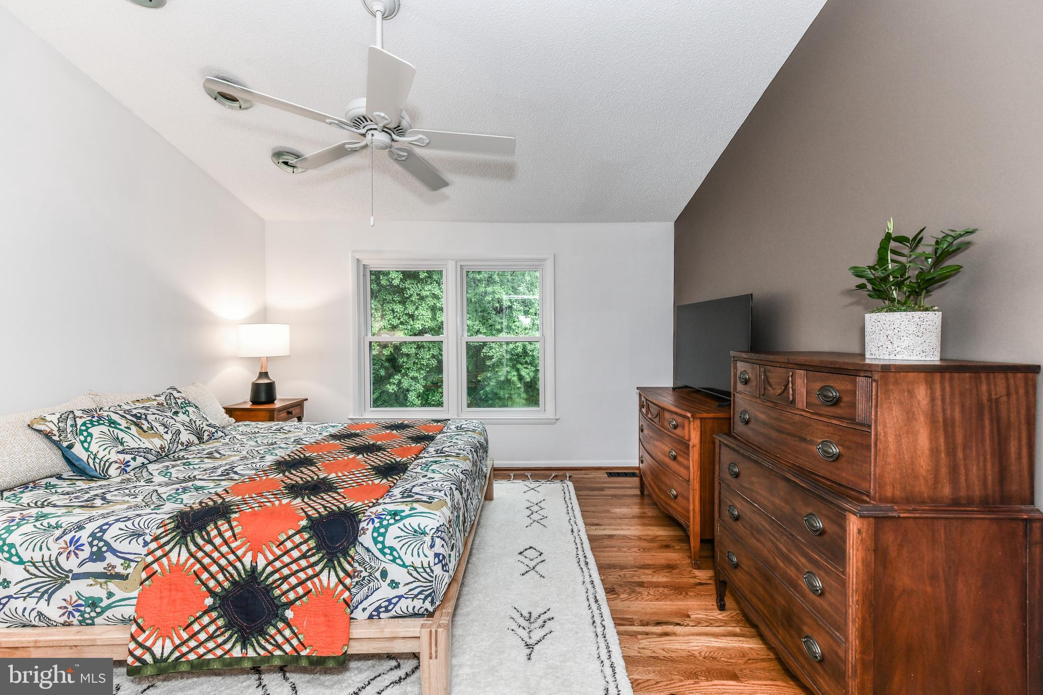 1407 Newport Spring Court Reston, VA 20194 - Photo 17 of 50 Primary Bedroom