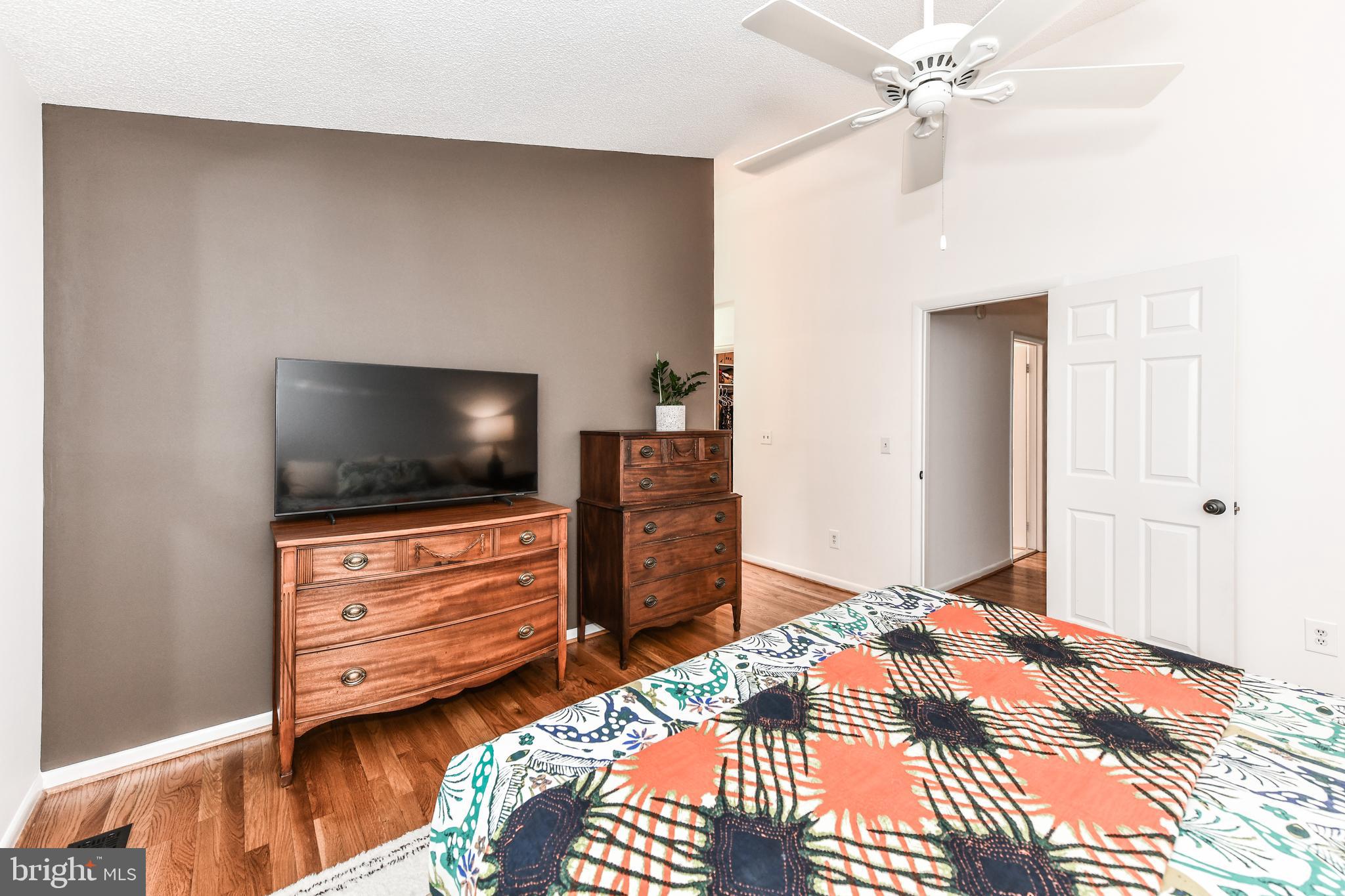 1407 Newport Spring Court Reston, VA 20194 - Photo 18 of 50 Primary Bedroom