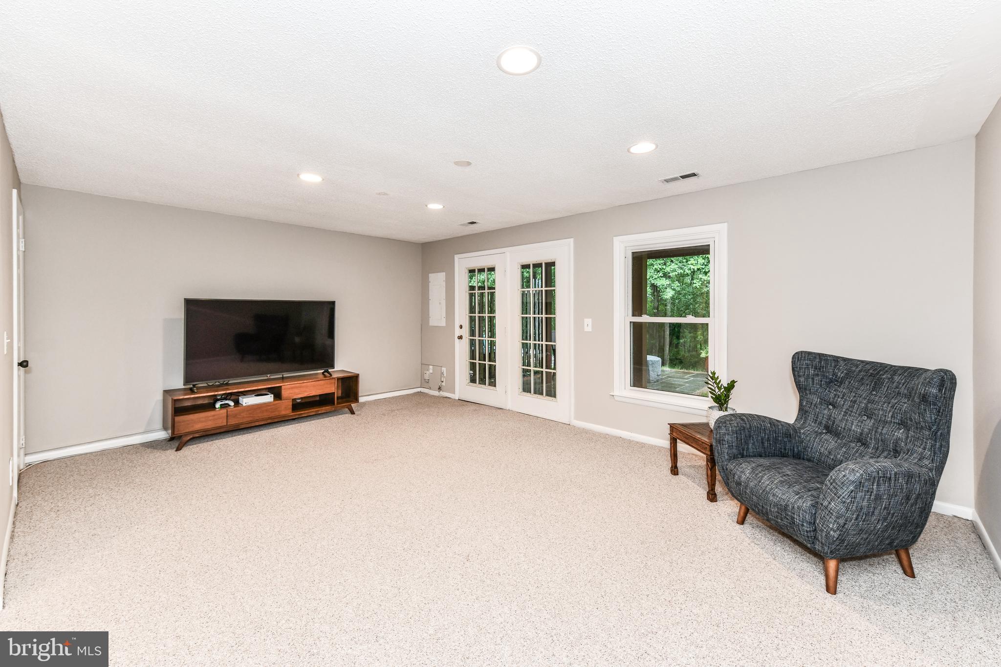 1407 Newport Spring Court Reston, VA 20194 - Photo 34 of 50 Walk Out Level