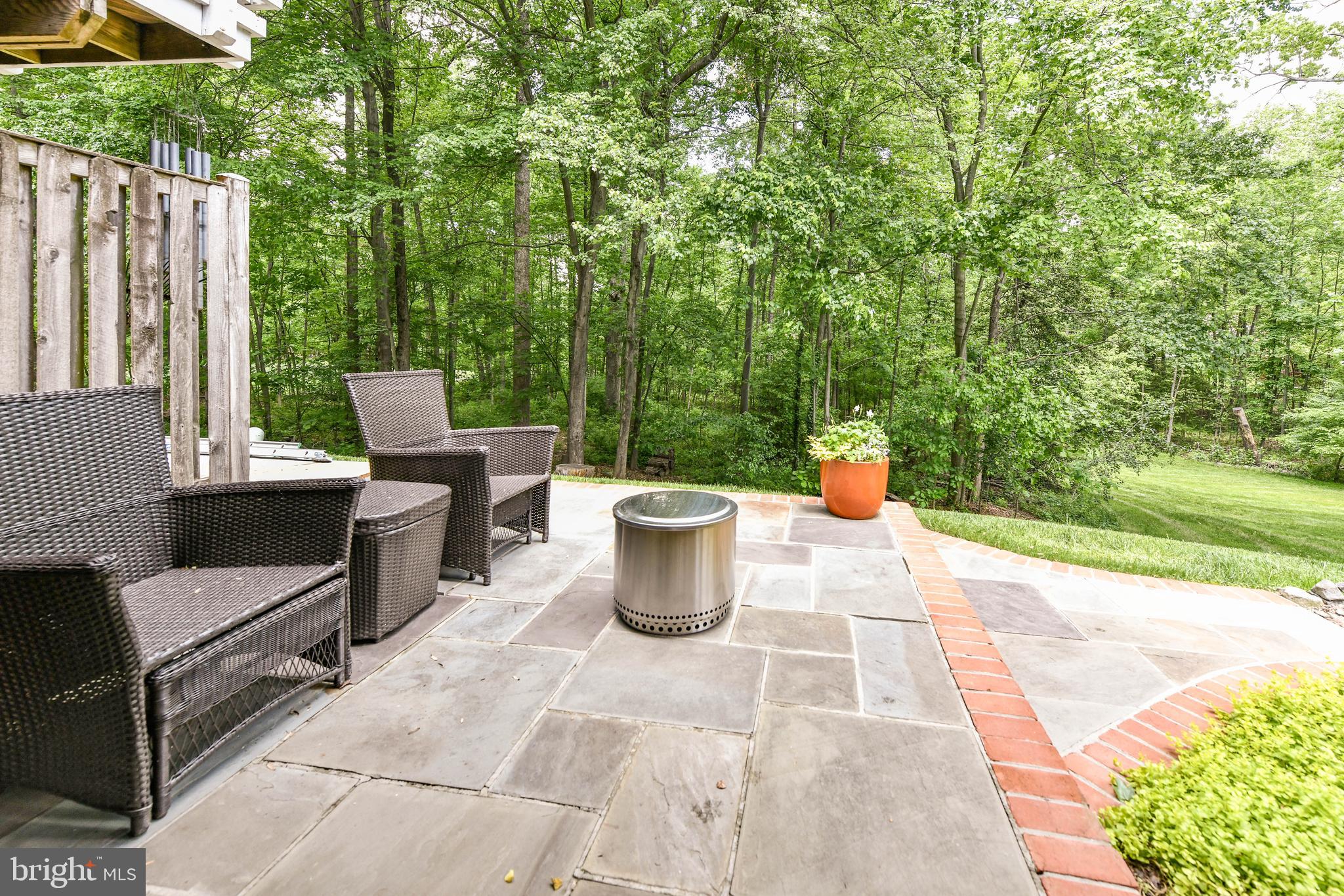 1407 Newport Spring Court Reston, VA 20194 - Photo 46 of 50 Gallery Image 46