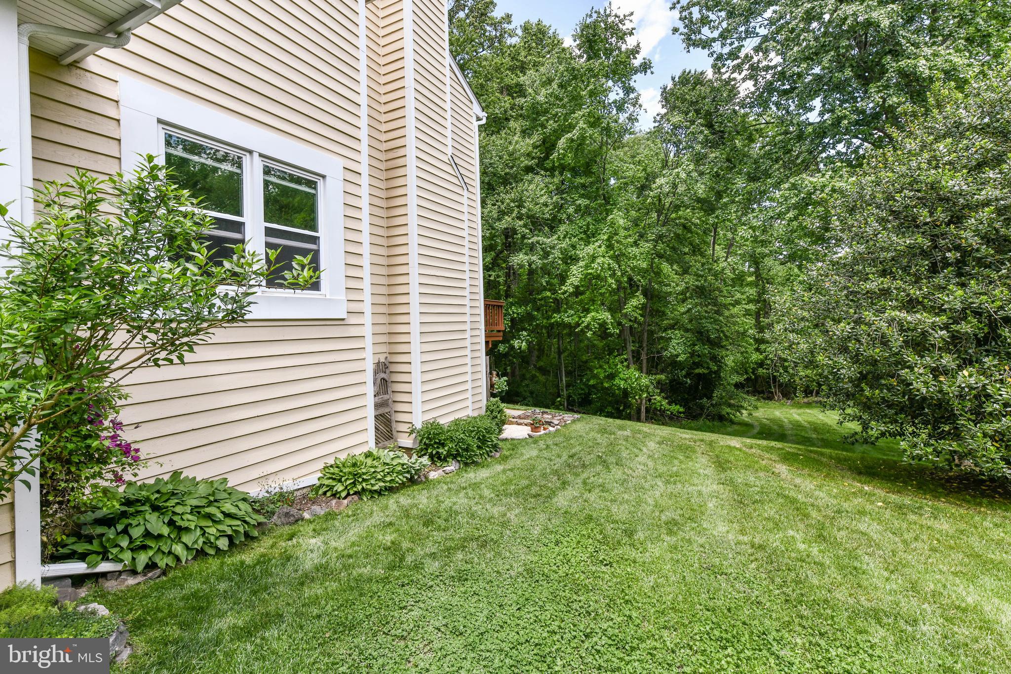 1407 Newport Spring Court Reston, VA 20194 - Photo 47 of 50 Gallery Image 47