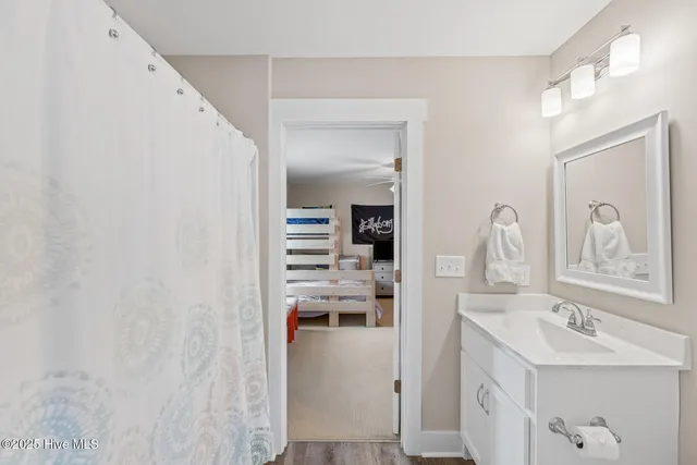 $1,359,000 | 501 Bridgers Avenue, Topsail Beach, NC 28445