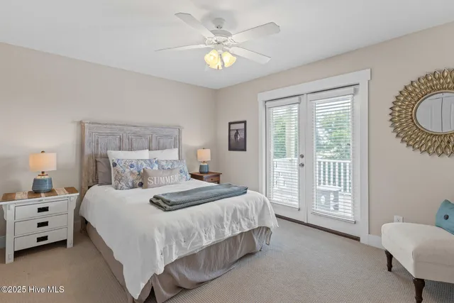 $1,359,000 | 501 Bridgers Avenue, Topsail Beach, NC 28445