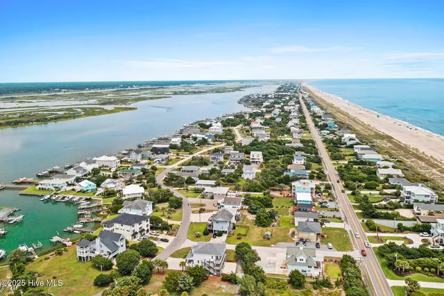 $1,359,000 | 501 Bridgers Avenue, Topsail Beach, NC 28445