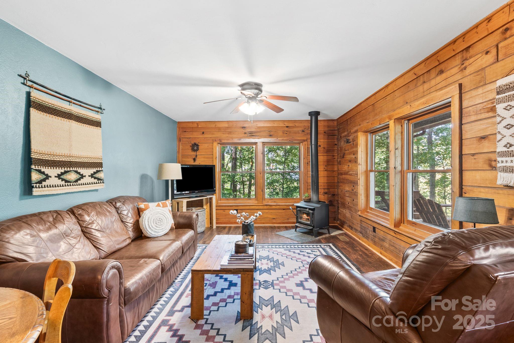 26 Benfield Road Weaverville, NC 28787 - Photo 12 of 34