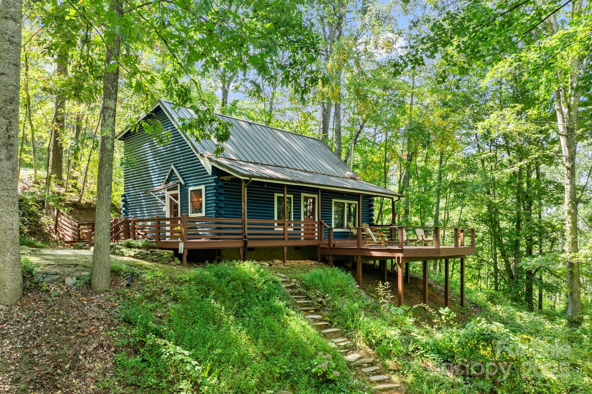 26 Benfield Road Weaverville, NC 28787 - Photo 4 of 34