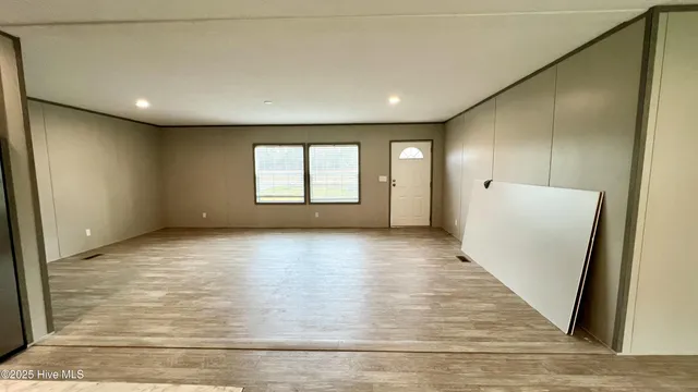 $299,900 | 1908 Rooks Road, Atkinson, NC 28421