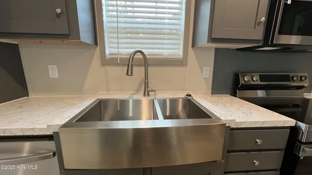 $299,900 | 1908 Rooks Road, Atkinson, NC 28421