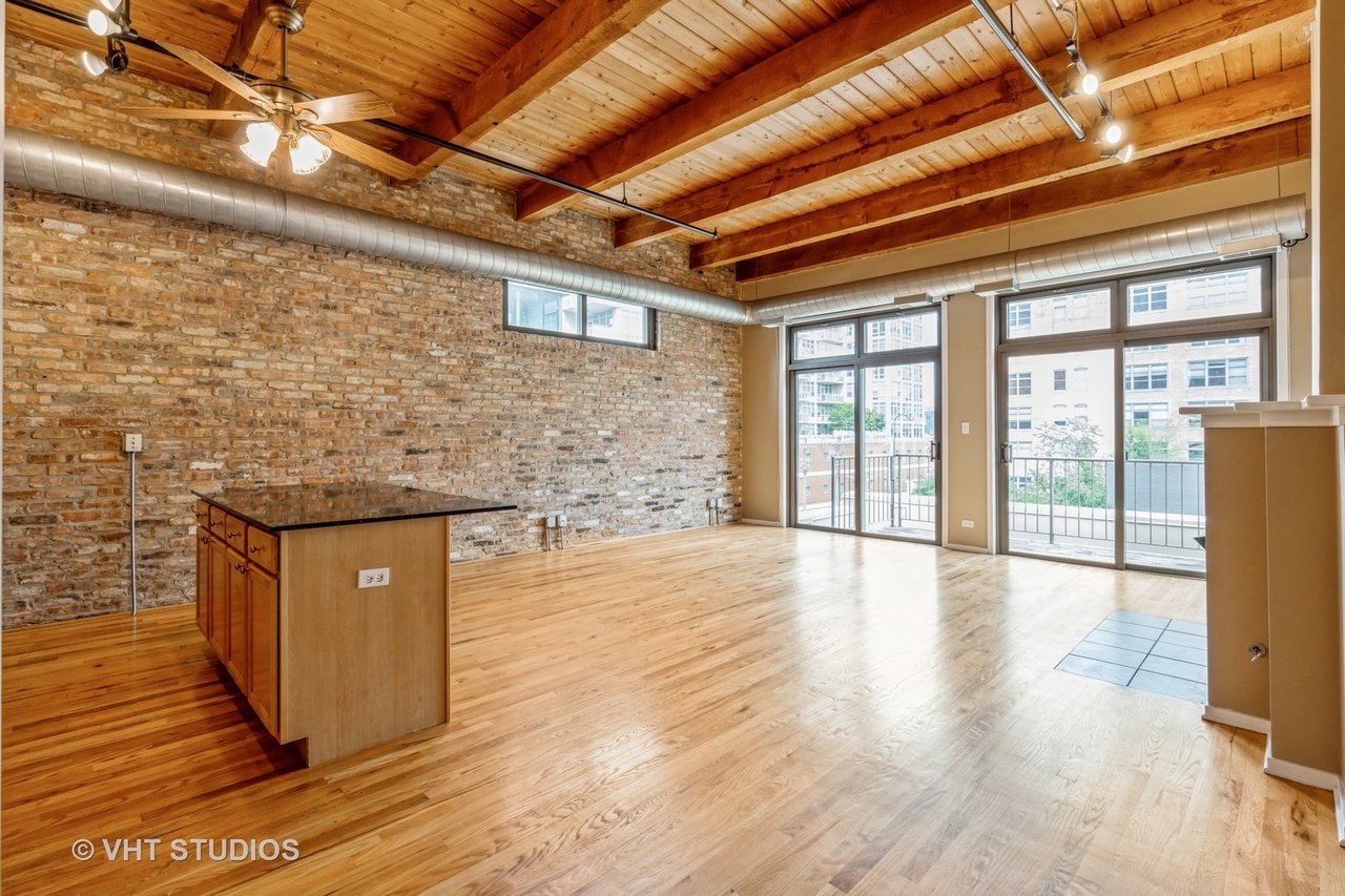 14 North Sangamon Street, Unit 401 Chicago, IL 60607 - Photo 2 of 13