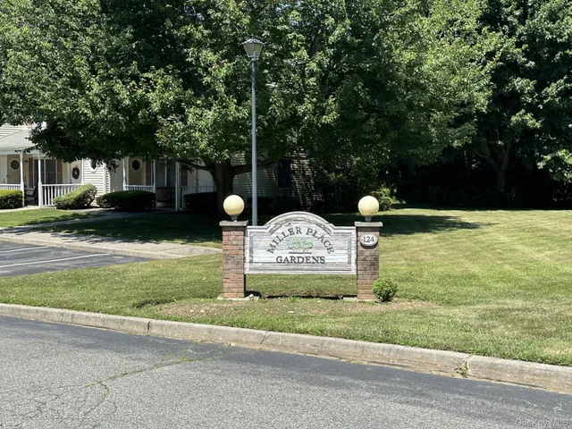 $1,875 | 124 Sylvan Avenue, Miller Place, NY 11764