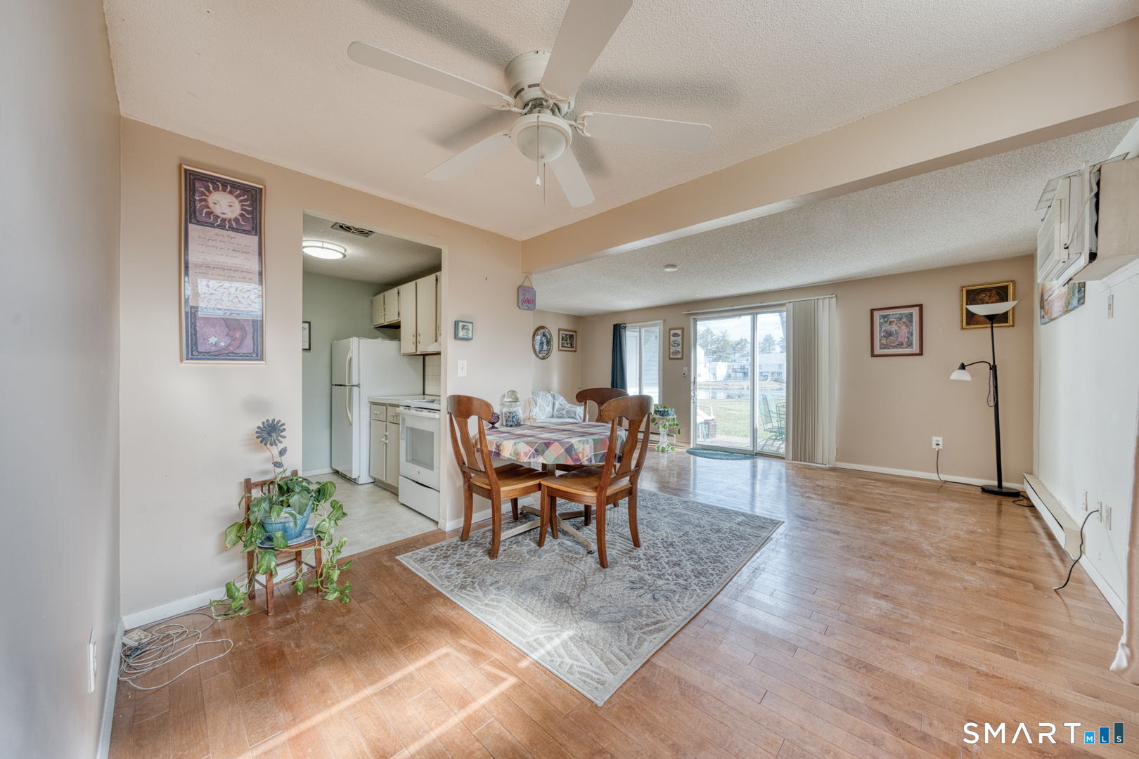 82 Cinnamon Spring, Unit 82 South Windsor, CT 06074 - Photo 4 of 30