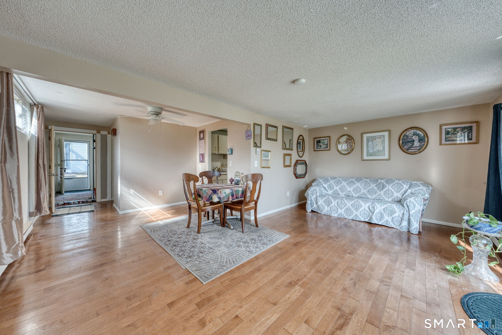 82 Cinnamon Spring, Unit 82 South Windsor, CT 06074 - Photo 5 of 30