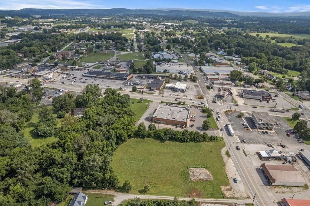 25 Mayberry Street Sparta, TN 38583 - Photo 2 of 16 an aerial view of residential houses with outdoor space