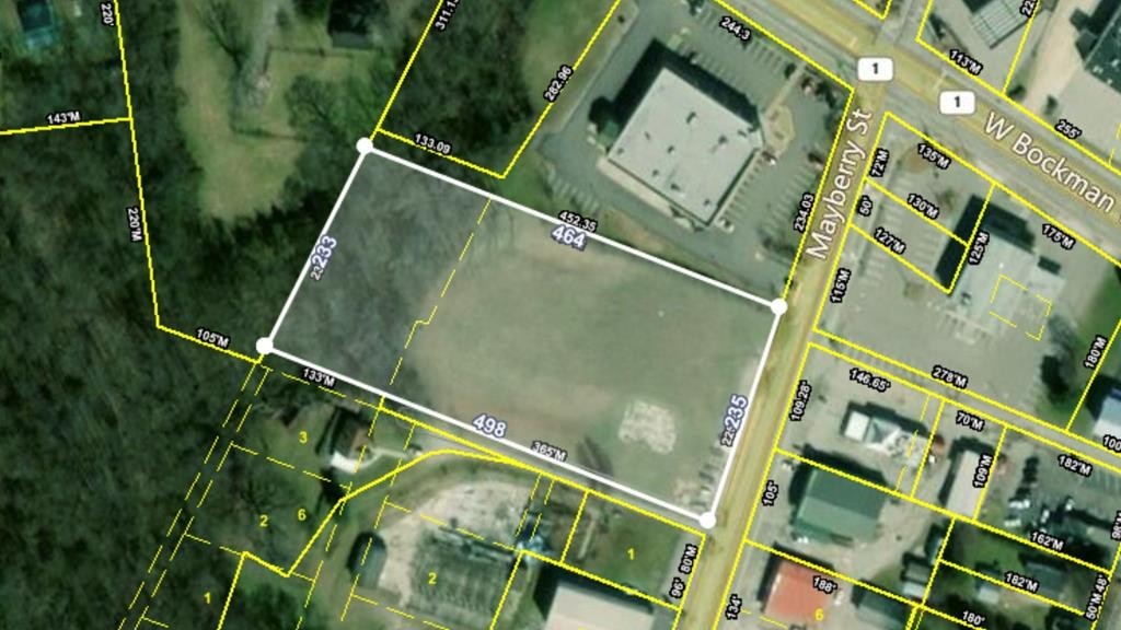 25 Mayberry Street Sparta, TN 38583 - Photo 8 of 16 a close view of water heater room