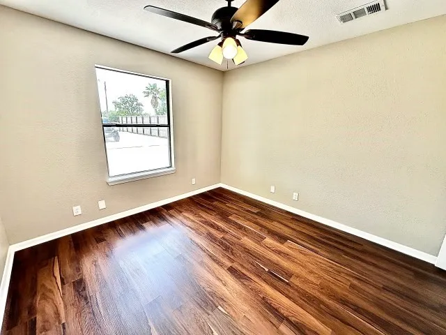 $379,900 | 505 16th Street, Port O'Connor, TX 77982