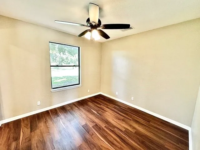 $379,900 | 505 16th Street, Port O'Connor, TX 77982