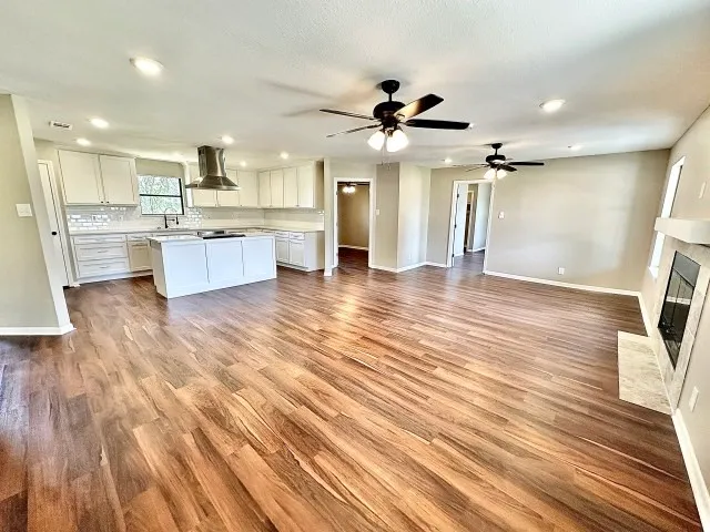 $379,900 | 505 16th Street, Port O'Connor, TX 77982